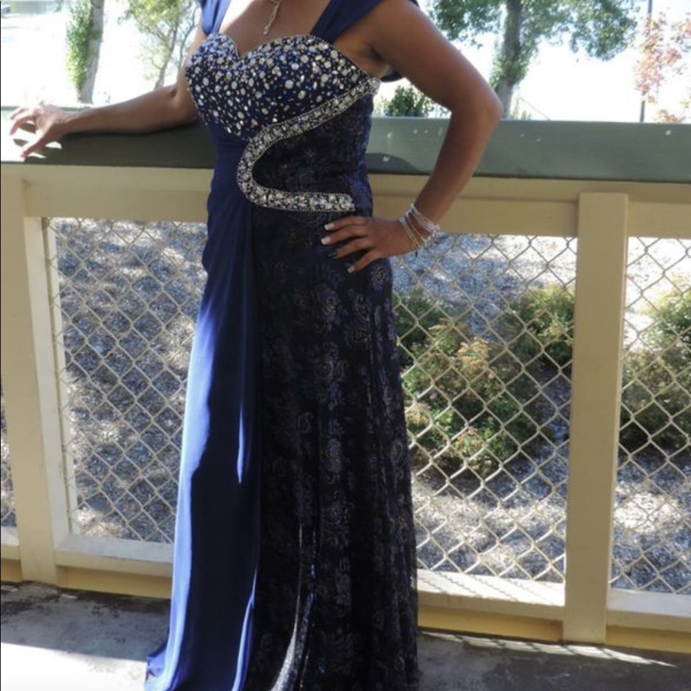 Fabuluxe prom/party dress size L